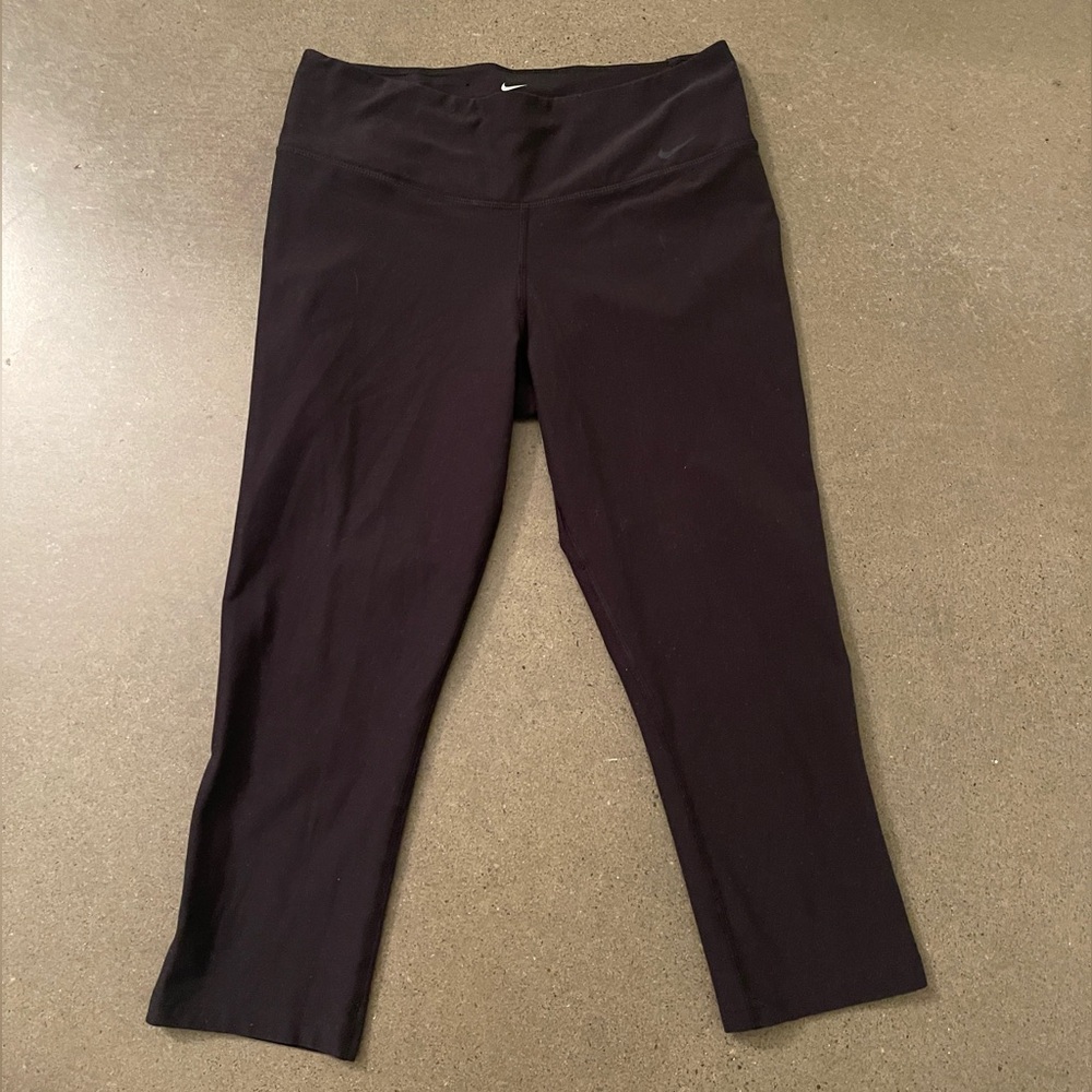 Nike Cropped Leggings